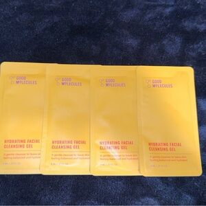 Good molecules cleansing gel